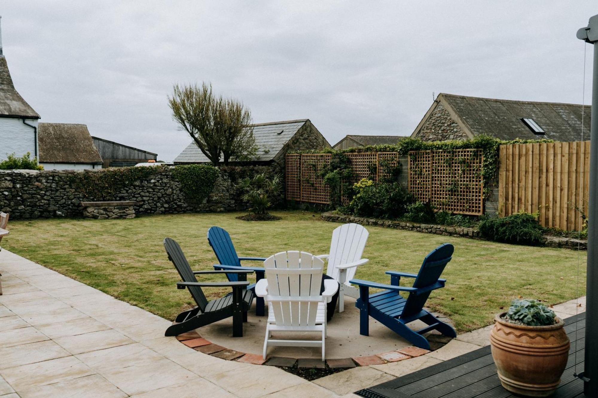 Treleddyn Farmhouse เซนต์เดวิดส์ ภายนอก รูปภาพ