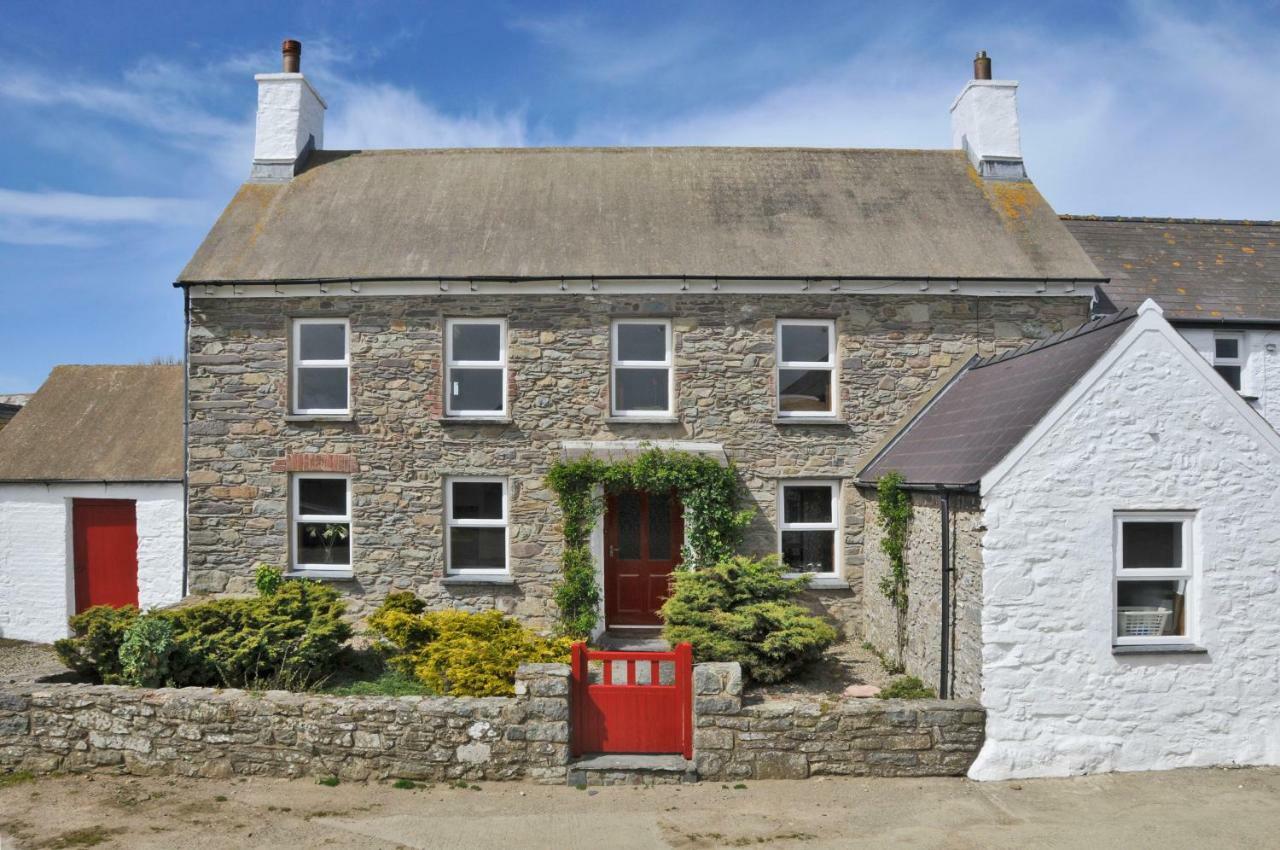 Treleddyn Farmhouse เซนต์เดวิดส์ ภายนอก รูปภาพ